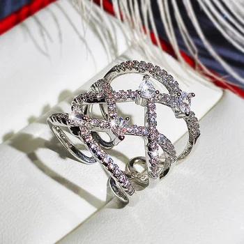 Huitan Modni prsten sa širokim otvorom za žene Puni Crystal Kubni Cirkonij Sjajna Pribor za djevojčice za stranke Svakodnevno nosive ukras