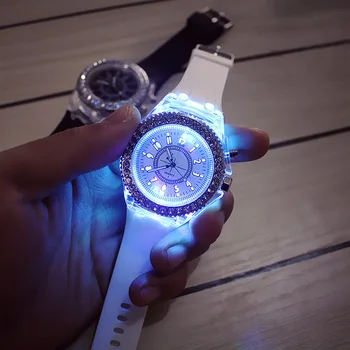 Modni flash-svjetleće led satovi Trendovi ličnosti studenti ljubitelji žele ženski muški sat Šareni svjetlosni ručni sat Ins