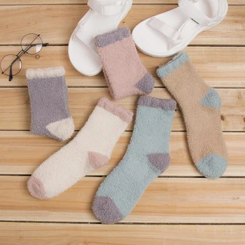 Koraljni runo Ženske zimske čarape Topli Snijeg Home podu Spavaće Ugodno za kožu Čarape Slatka Slatka Vruće Obložen Termo čarape za djevojčice