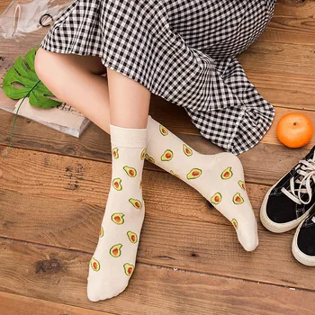 Zabavne čarape slatka crtani voće banana limun i ananas avokado je hrana sretan japanski Харадзюку čarape za skateboard roza zimske čarape